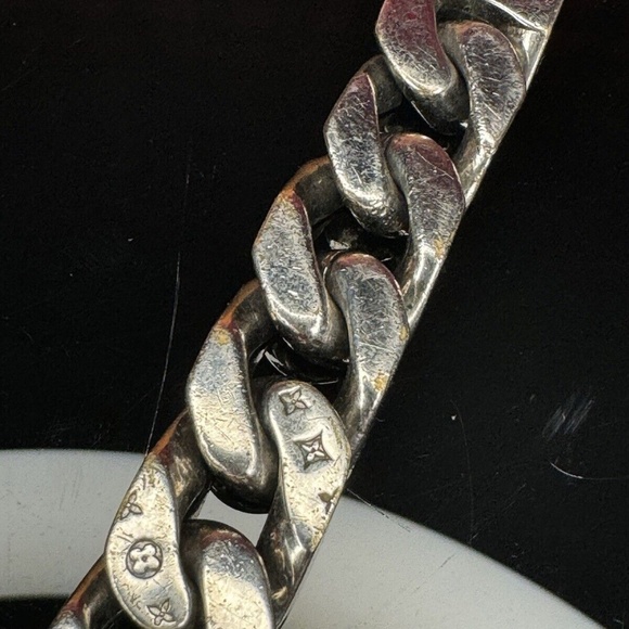 LOUIS VUITTON M68273 Brass Metal LV Chain Links M Bracelet Silver Unisex Z000621 - Picture 4 of 15
